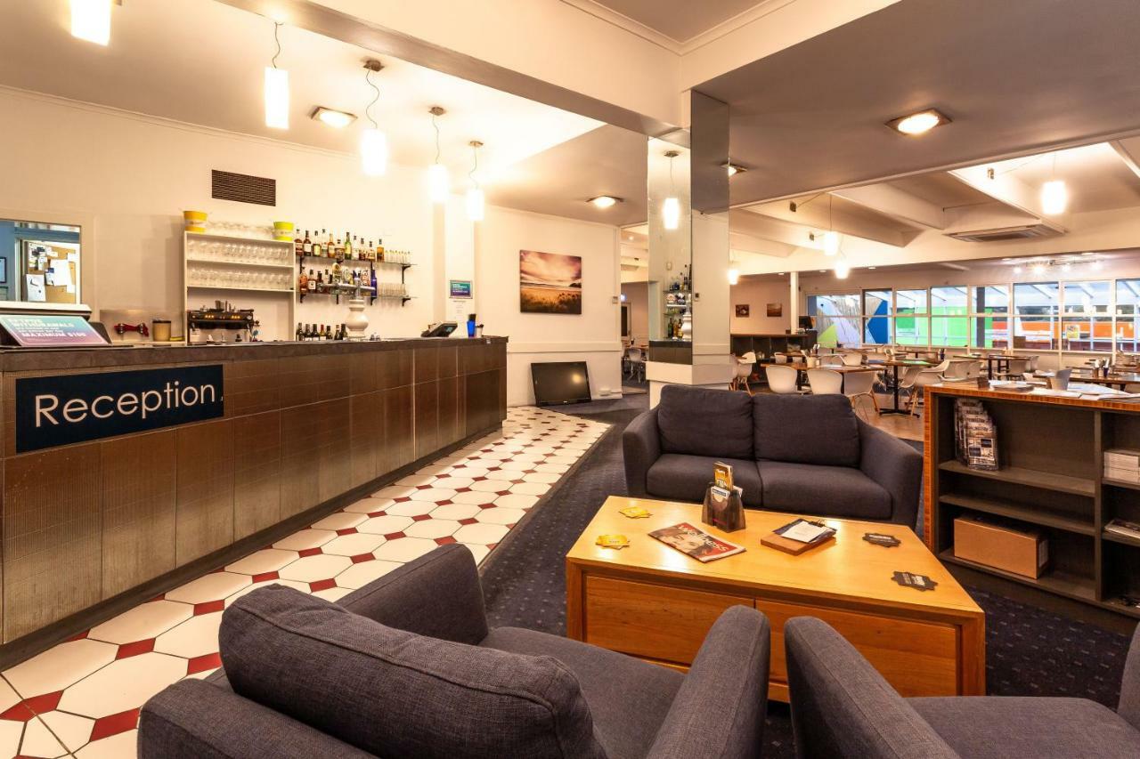 Kingston Hotel ภายนอก รูปภาพ